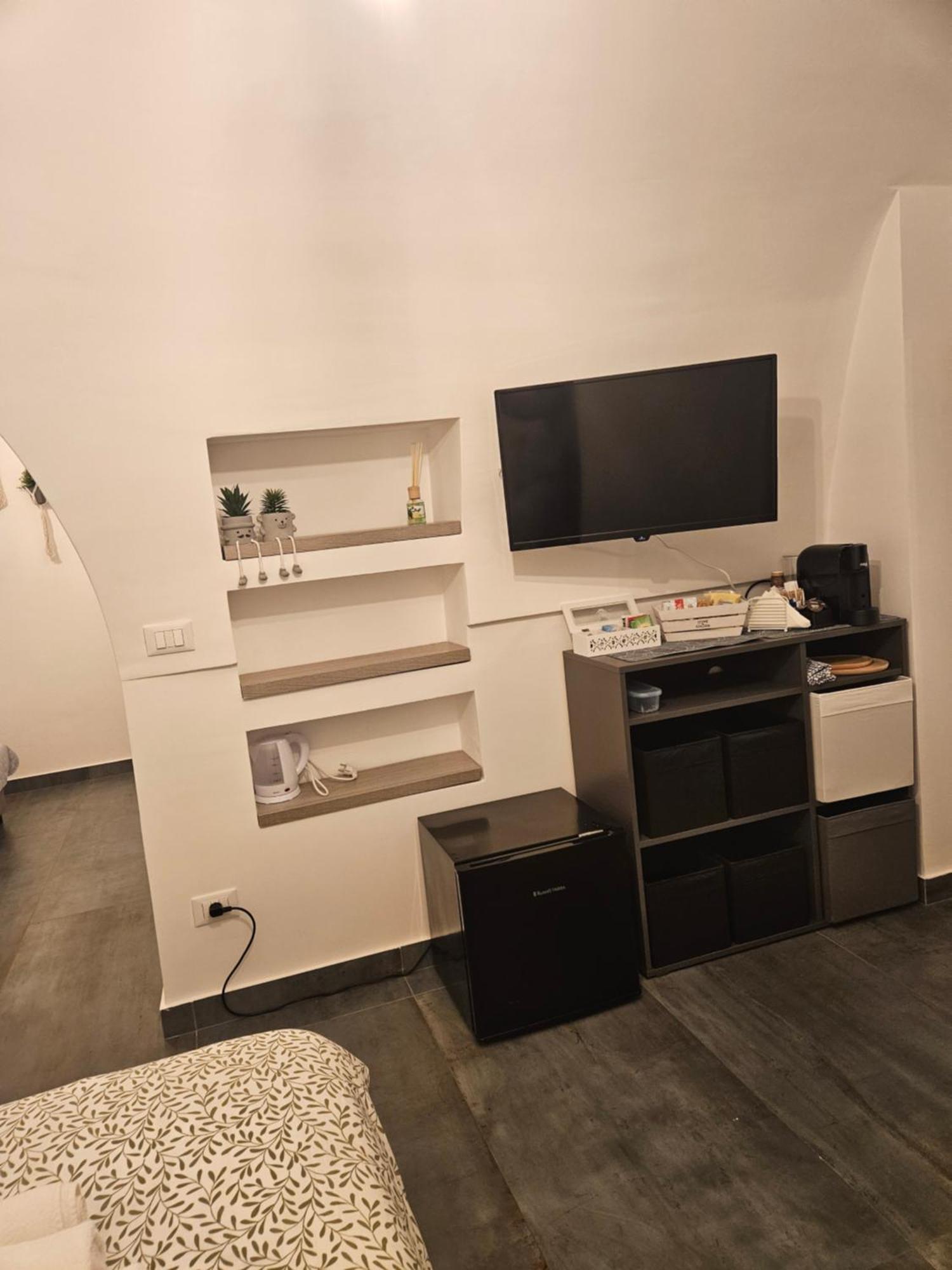 Tresor Hotel โปลีญาโนอามาเร ห้อง รูปภาพ